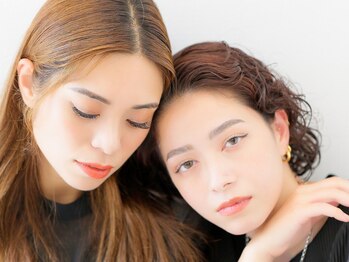 プレシア(Presia)/眉毛WAXまつ毛パーマ/30代40代50