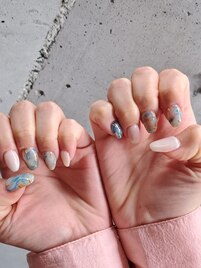 宝石ネイル¥5000