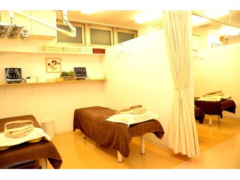 かんの鍼灸整骨院/施術スペース
