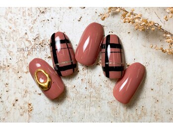 ネイルクローネ(nail crone)/チェックネイル