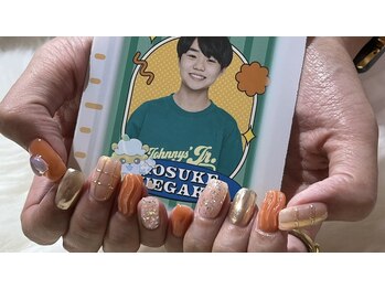 オレンジ推しモチーフネイル