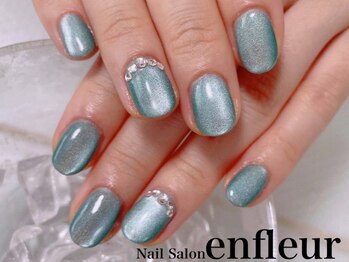 ネイルサロン アンフルール/