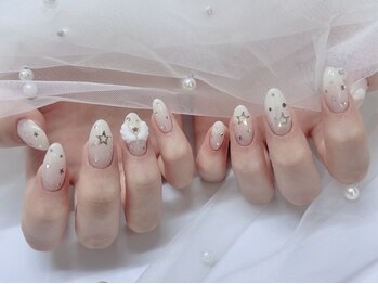 レオ 六本木店(Leo)の写真/【韓国風ネイル】豊富なパーツと高技術で、周りと差をつける♪きれいめキラキラネイルが得意◎