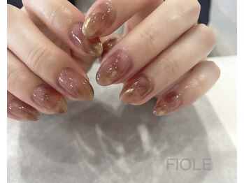 フィオル(FIOLE)/monthly design