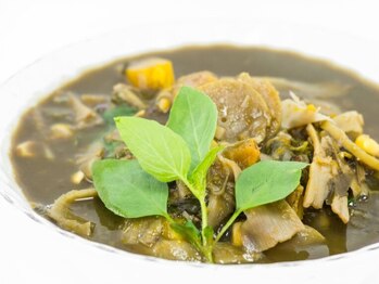 アジアンリラクゼーション ヴィラ 福岡東店(asian relaxation villa)/タイ料理：ゲーンノーマイ