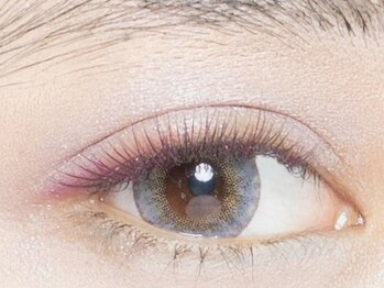 オーサム アイラッシュ(Awesome Eyelash)の写真/≪NUMERO-ヌメロのカラーエクステ使用！≫ファッションや髪色に合わせて目元にもアクセントを♪