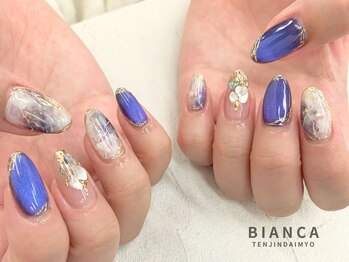 ビアンカ 天神大名店(Bianca)の写真/理想のネイルが見つかる♪トレンドをMIXしたデザインが人気！【定額デザインコース¥6600~¥8800】