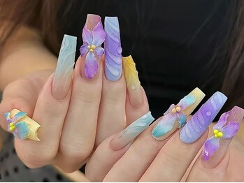 ラッキー 渋谷店(Lucky)の写真/お得なクーポンあり☆お財布に優しい価格でネイルが楽しめる♪デザインで迷ったらまずはご相談ください！