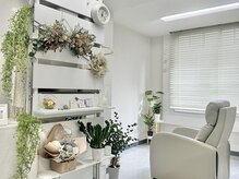 モナ(mona)の雰囲気（【東銀座駅徒歩4分】白を基調とした個室プライベートサロン）