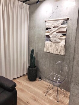 プライベートアイサロン オンリ(onri)/onri