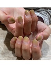 エーナイン イオンモール三川店/シアーベージュのグラデーション