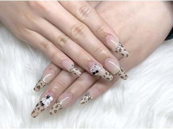 アーク(Ark)/ヒョウ柄ネイル★服部担当