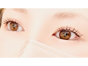 クリア アイラッシーズ アンド ネイルサロン シャイン(CLEAR & SHINE)/マツパ　シェルロッド　丸い形