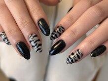 リウール(Re HEUR)/ゼブラネイル