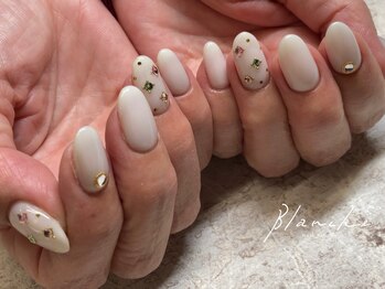 ブランシュ(BLANCHE)/