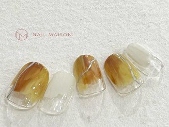 ネイルメゾン 梅田(NAIL MAISON)/ブラウンゴールドライン