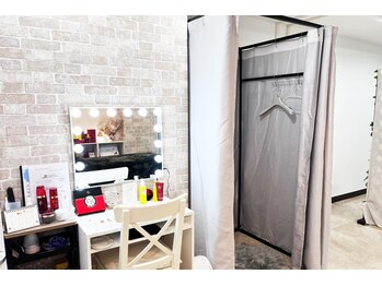 ワイシーハッチ(yc.hacci)/【着替えルーム♪】