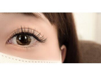 パフューム フィーラ(Perfume Feela)/ボリュームラッシュ付け放題