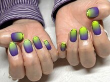 サニーサイドアップ ネイル(Sunny SideUp nail)