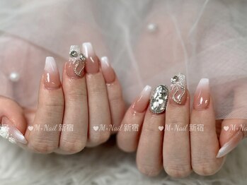 エムプラスネイル 新宿(M+Nail)/長さ出し★ベイビーブーマー