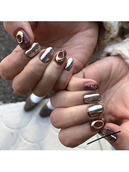 ネイルズビー 国府店(Nail's be)/メタリックネイル