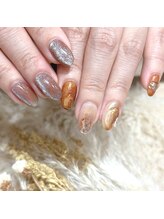 ネイルアンドブライダルエステ ベルム(Belm)/左右非対称ニュアンスネイル