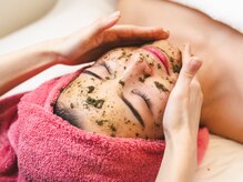 サロンド シェリー(Salon de Cherie)/ハーブピーリング工程