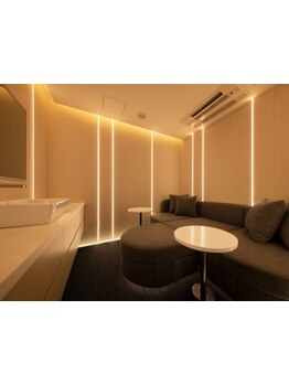 仕事帰り・早朝OKのサロン