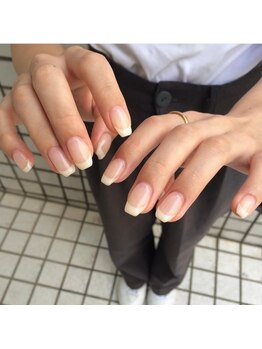 ホワイルアットネイル ハラジュク(while at nail HARAJUKU)/人気のフレンチを春らしく◎