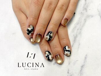 ネイルスタジオ ルキナ(LUCINA)/c-414 ニュアンスフラワーネイル