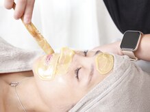 アンベリール(Embellir)/お口や鼻にもしっかり塗布