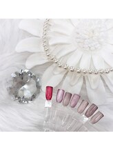 アドリアーナ(ADRIANA)/