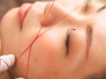 ビビ(BiBi)の写真/眉と顔の産毛を整えるスレッディング（糸脱毛）専門のやさしい顔脱毛◎くすみのないつるんと滑らか肌へ☆