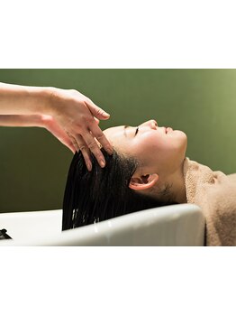 ヘッドスパで癒されたい