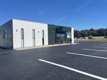 眉毛やさんの雰囲気(広々駐車場完備☆)