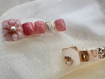 パールビジュー　ミラーネイル