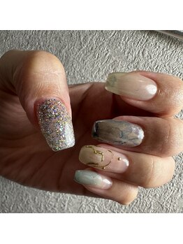 カーロ(at.caroz)/