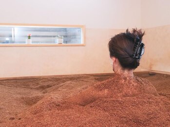 レッツゴー 酵素風呂の写真/女性専用店。100年の歴史のある大高酵素のおがくず風呂を受け継いだ西多摩で唯一の酵素風呂。