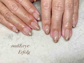 ゴールドカラーでラメフレンチ！