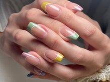 サロンドフォーエイチ(salon de 4H)/パステルフレンチで華やかに♪