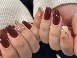 ボルドーストーンお花ネイル