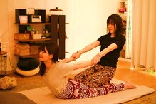 まどろみ タイ古式 よもぎ蒸し