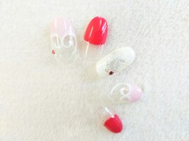 華やかなジェルネイル☆