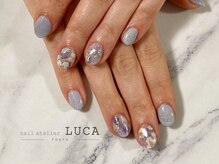 ネイルアトリエルカ(nail atelier LUCA)/C-42 大人可愛いフラワーネイル