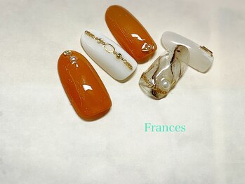 フランセス(Frances)/大理石×スタッズ