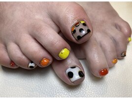 ～レトロPOPフットネイル～