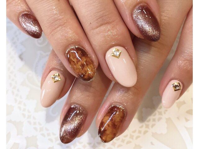 EARTH Nail &　Eyelash　赤羽店