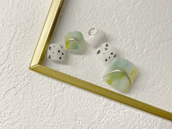 エフィネイル(effy nail)/