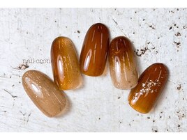 ニュアンスブラウンネイル