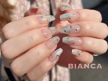 ビアンカ 赤羽店(Bianca)の写真/秋トレンドネイル♪話題のニュアンスネイルが豊富!ネイルサンプル多数掲載!幅広い年代に人気☆